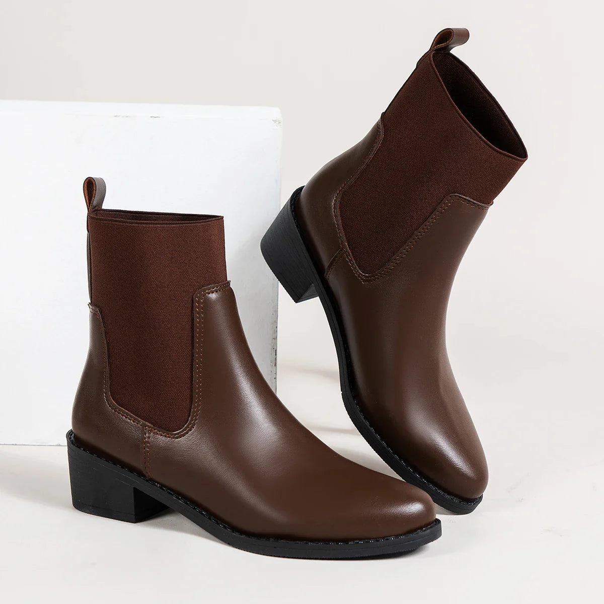 Aurora Glen Chelsea Boot