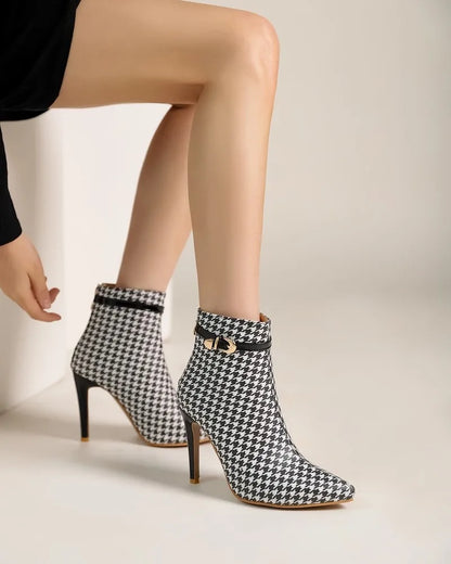 Sloane Houndstooth Stiletto