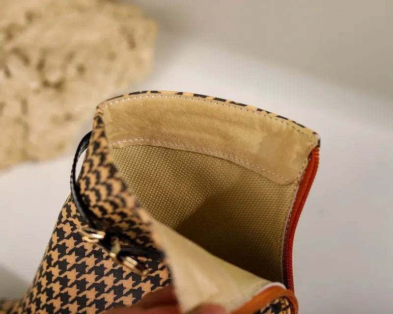 Sloane Houndstooth Stiletto